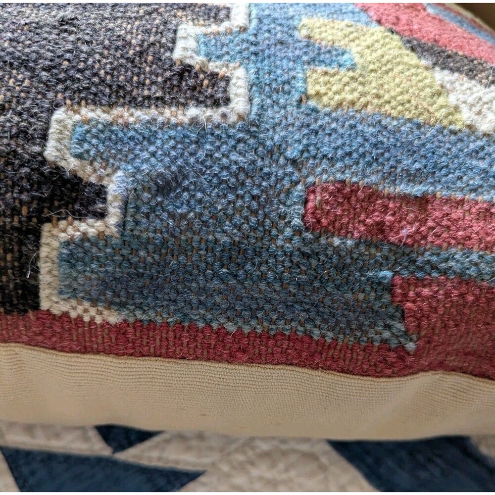 Vintage Pair Pottery Barn Kilim Pillows 18x18" Wool Cotton 2013 Tribal Bohemian - Picture 11 of 12